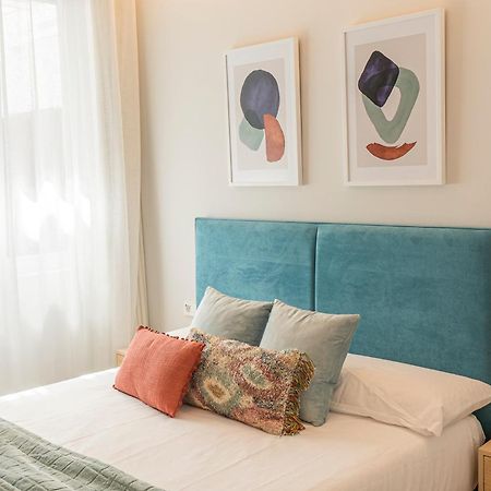Malvarrosa Beach Stay! Valencia Bagian luar foto