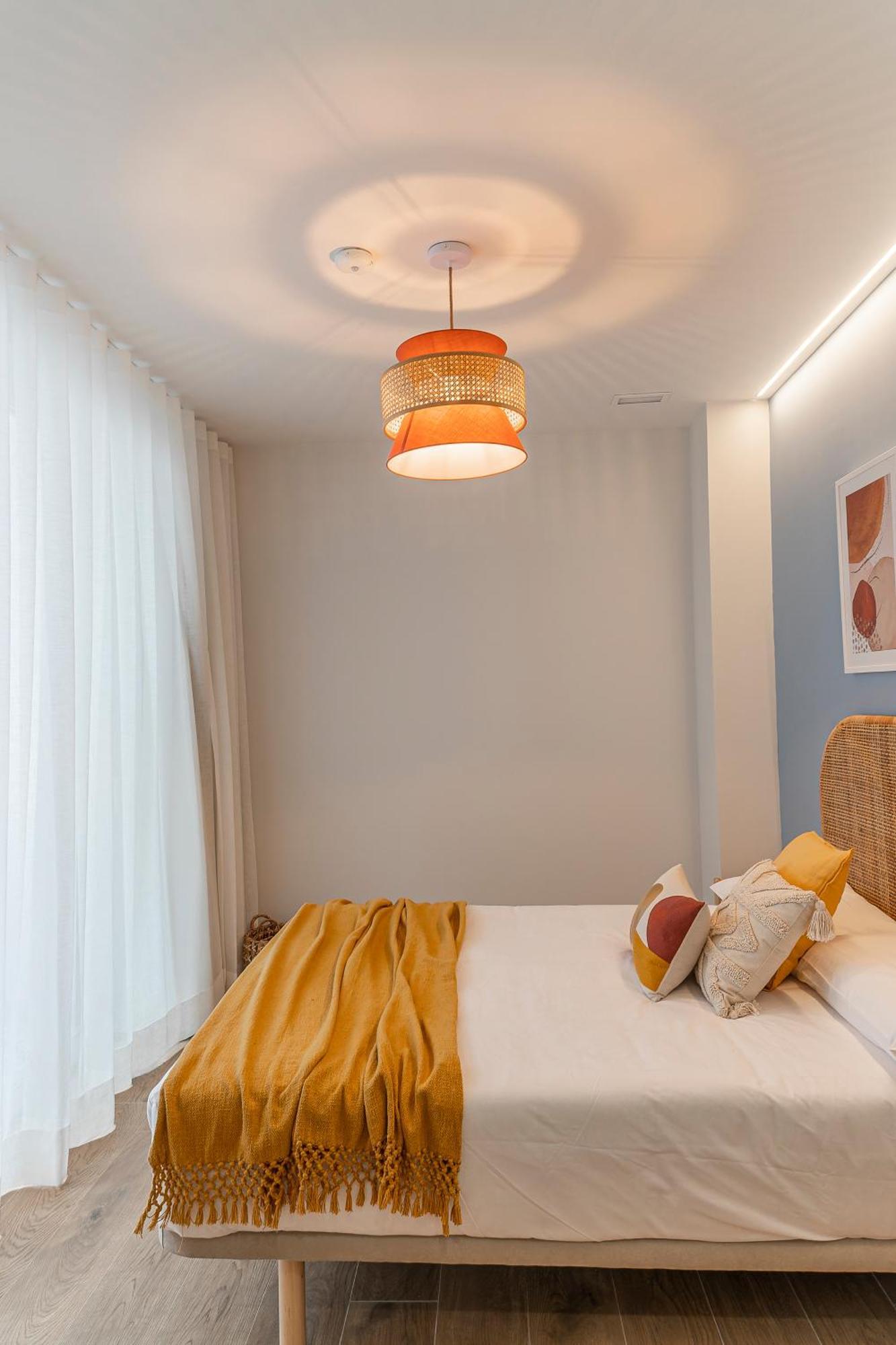 Malvarrosa Beach Stay! Valencia Bagian luar foto