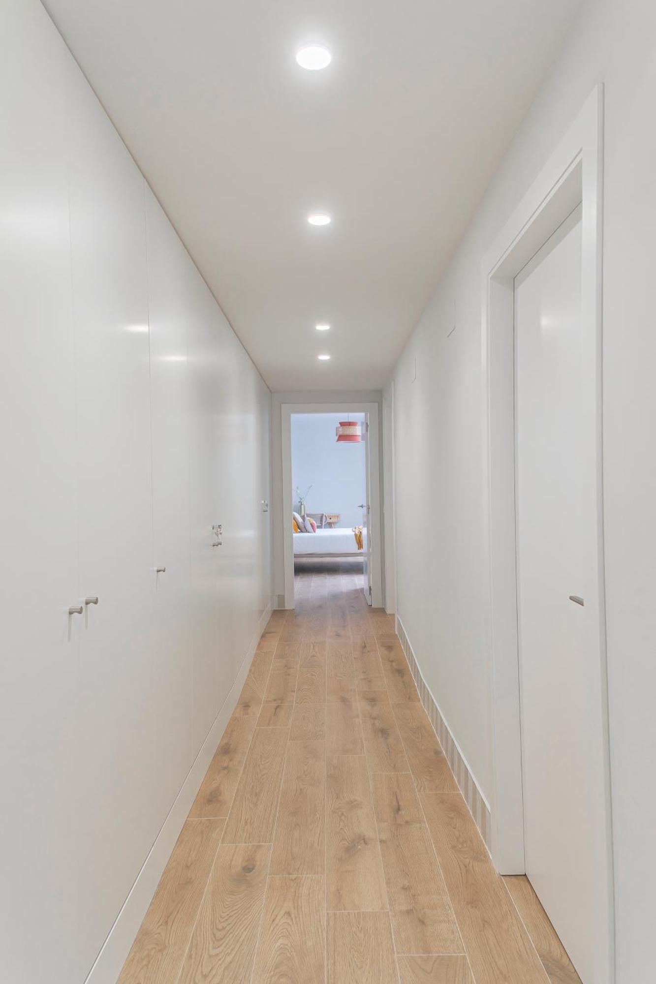 Malvarrosa Beach Stay! Valencia Bagian luar foto